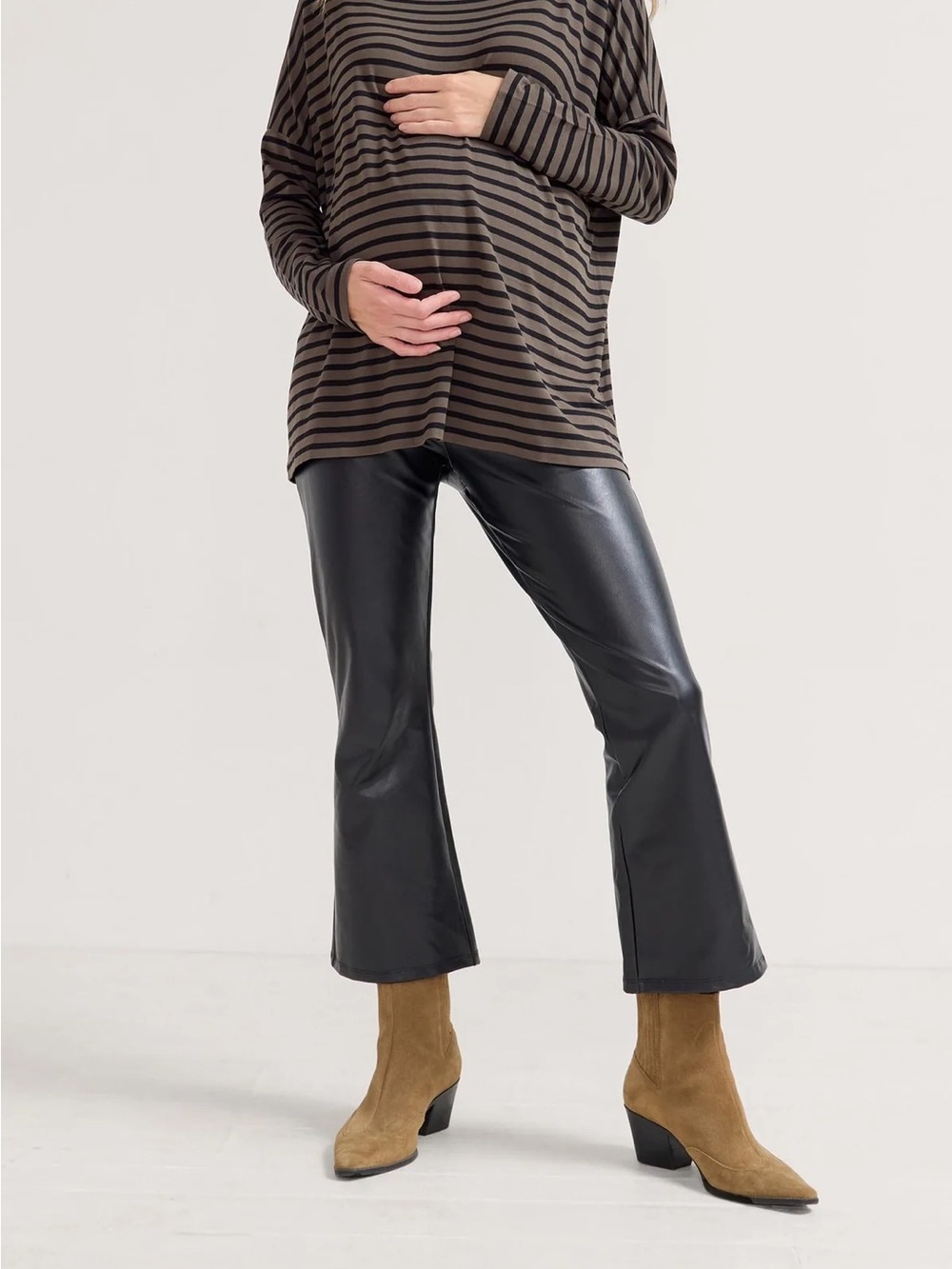 Hatch Faux Leather maternity flare Pants in Black – Women's Fashion - Picture 2 of 3